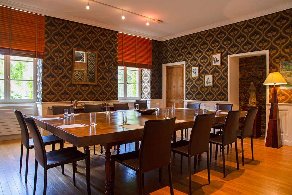Abbaretz Le Manoir De La Jahotiere酒店 餐厅 照片