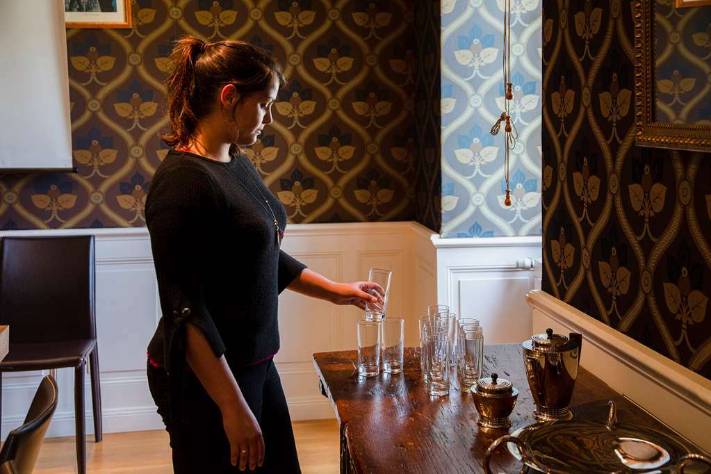 Abbaretz Le Manoir De La Jahotiere酒店 餐厅 照片